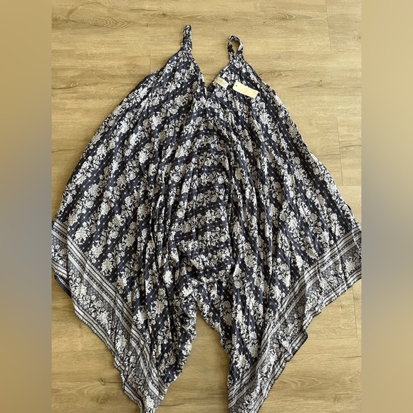 Japna Kerchief Romper NWT SZ M Blue - Picture 1 of 5